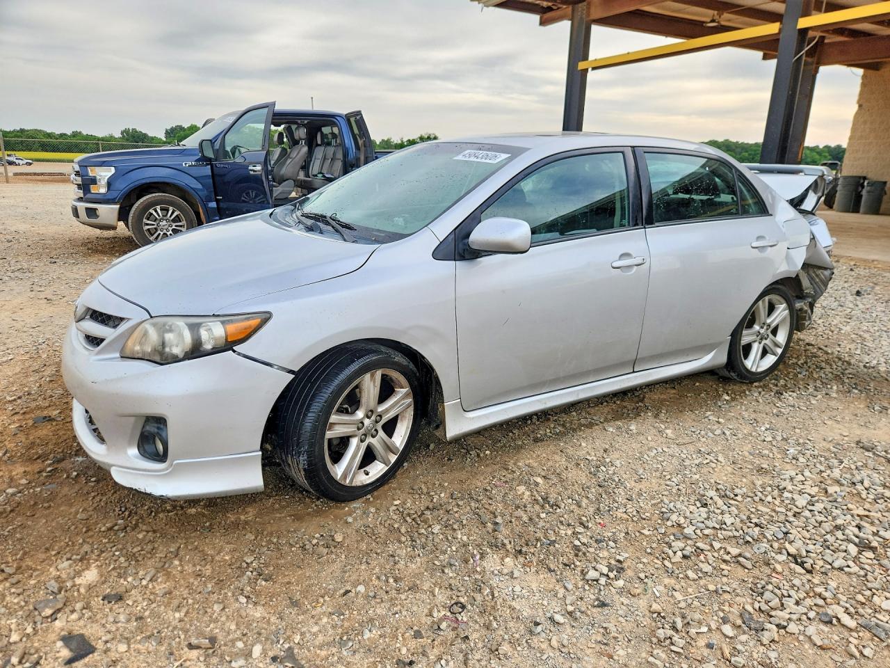 2013 TOYOTA COROLLA
