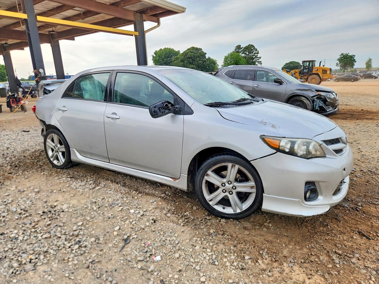 2013 TOYOTA COROLLA S photo 10