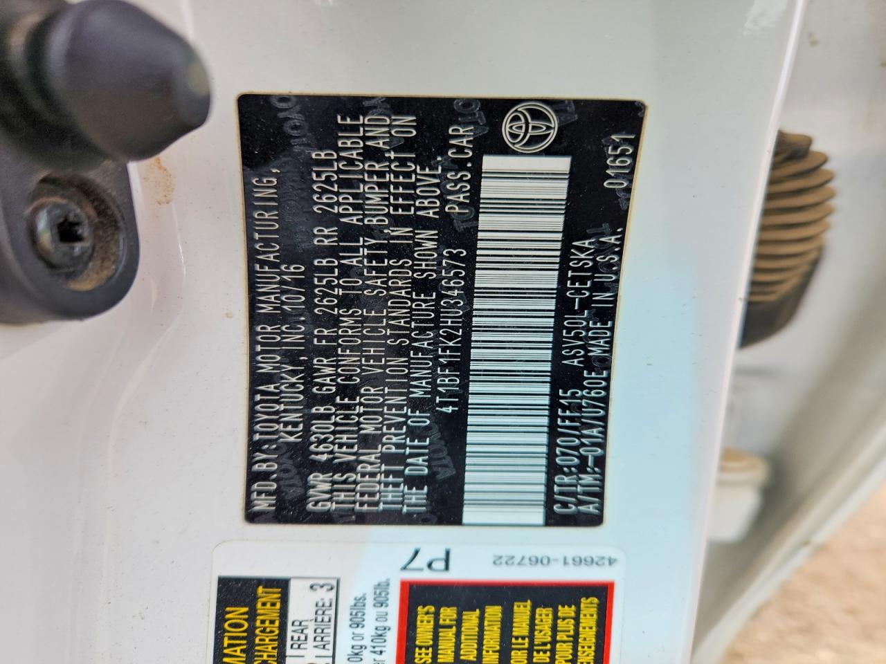 2017 TOYOTA CAMRY SE photo 23