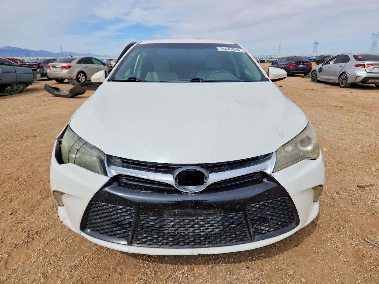 2017 TOYOTA CAMRY SE photo 9