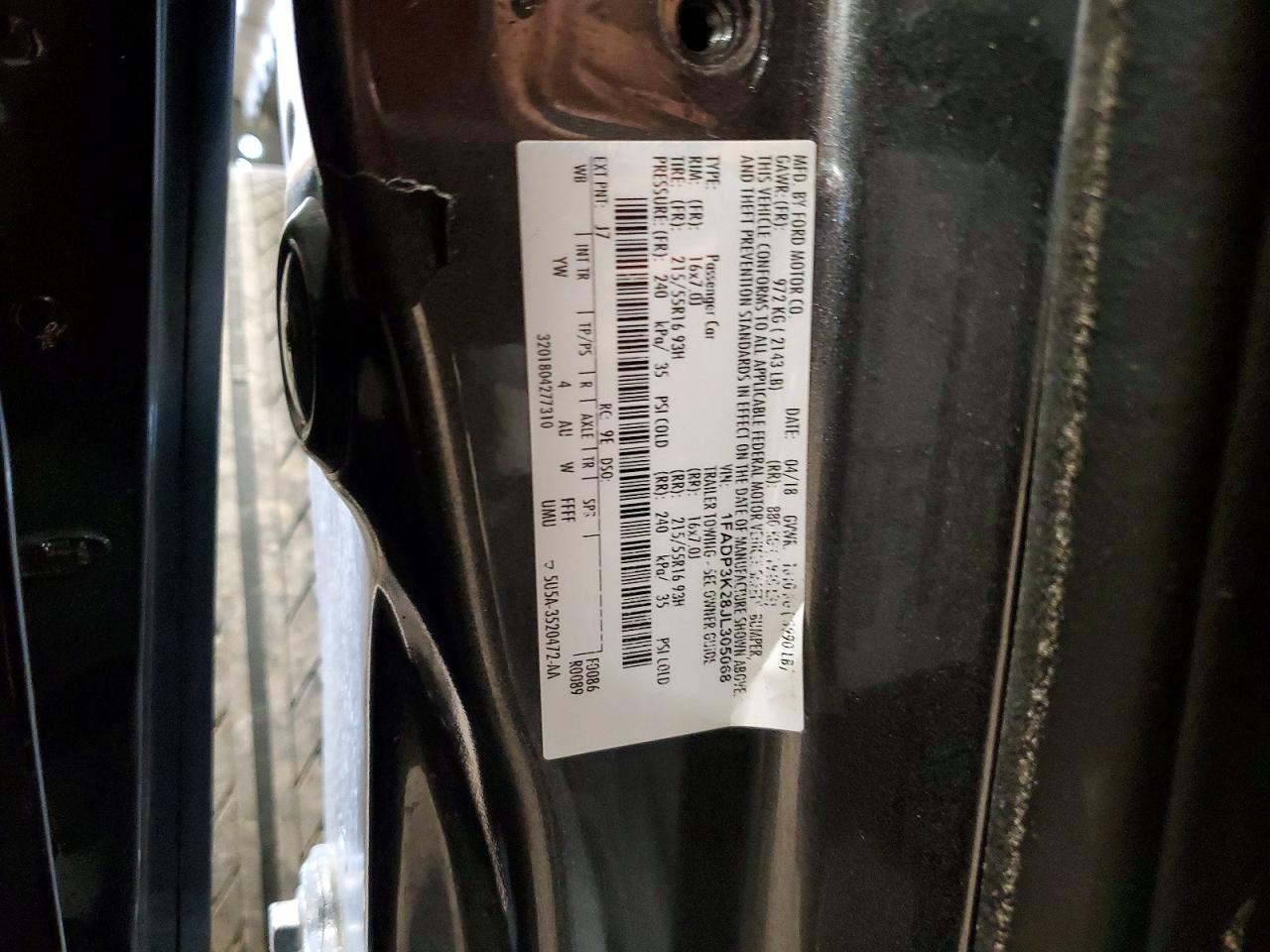 2018 FORD FOCUS SE photo 27