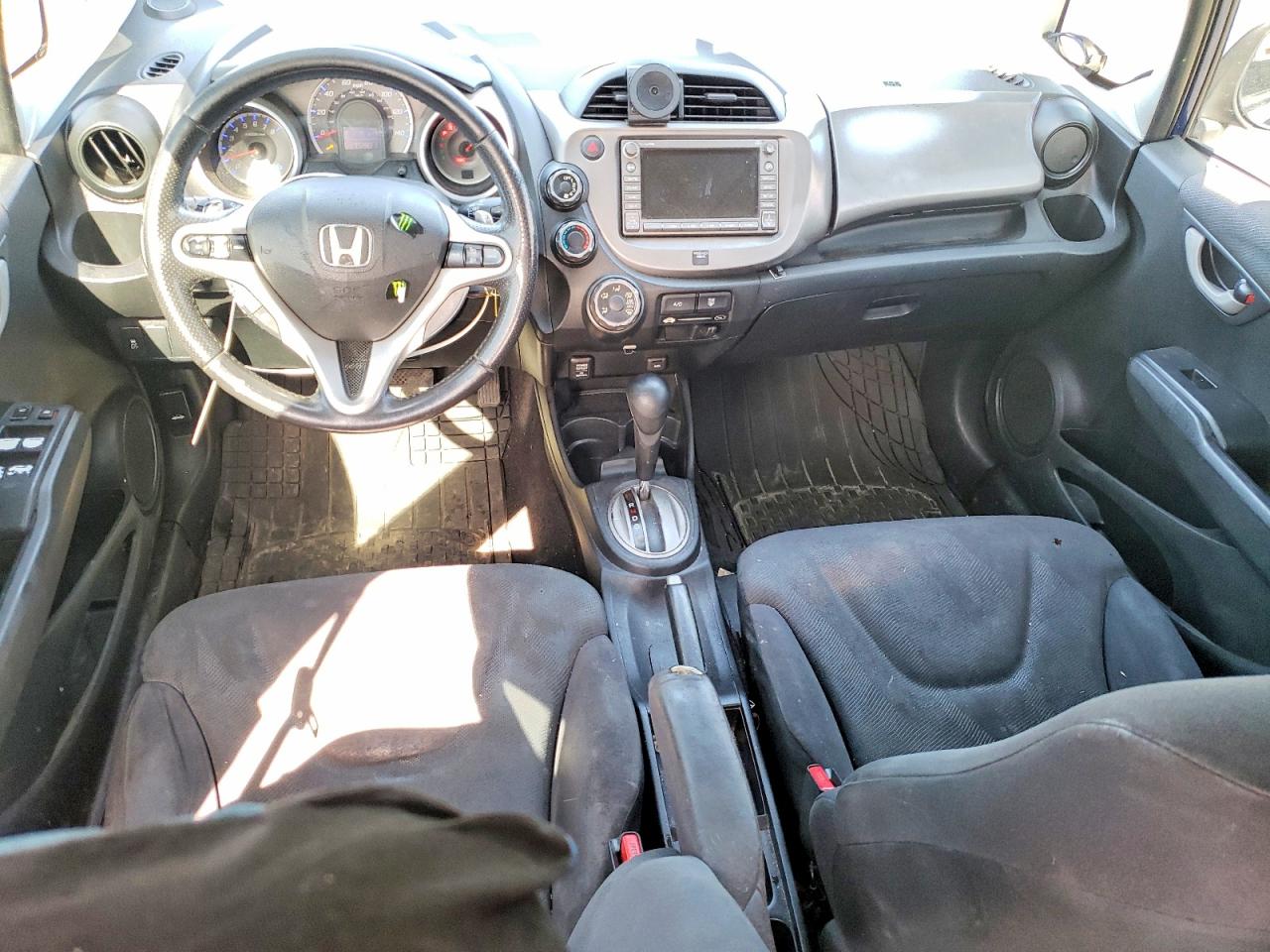 2011 HONDA FIT SPORT photo 22