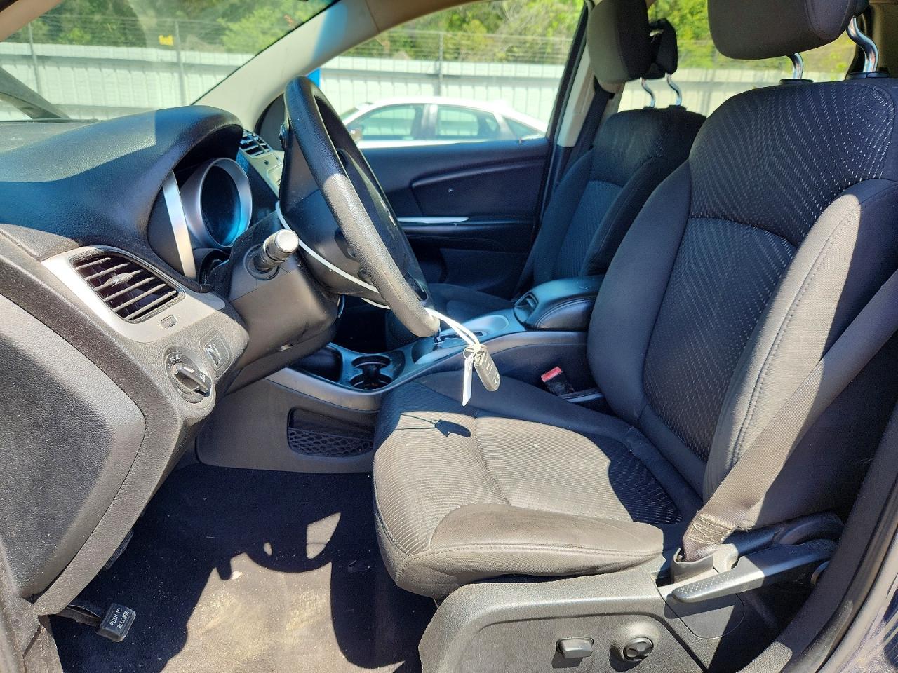 2015 DODGE JOURNEY SXT photo 13