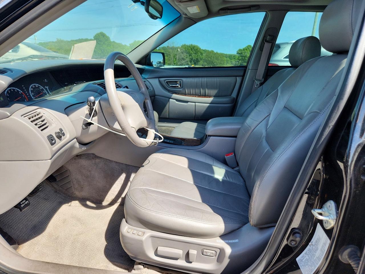 2001 TOYOTA AVALON XLS photo 13