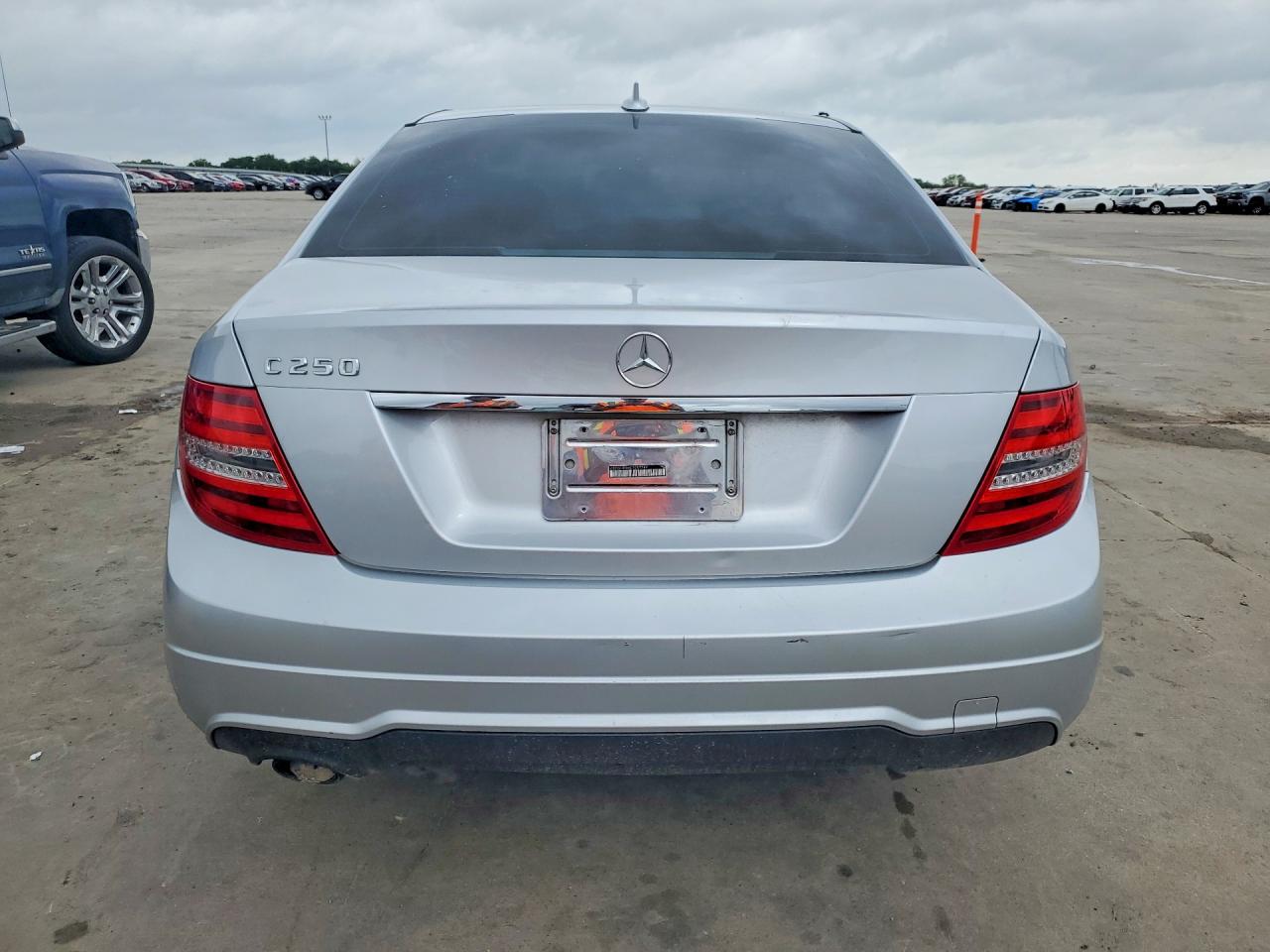 2013 MERCEDES-BENZ C 250 photo 11