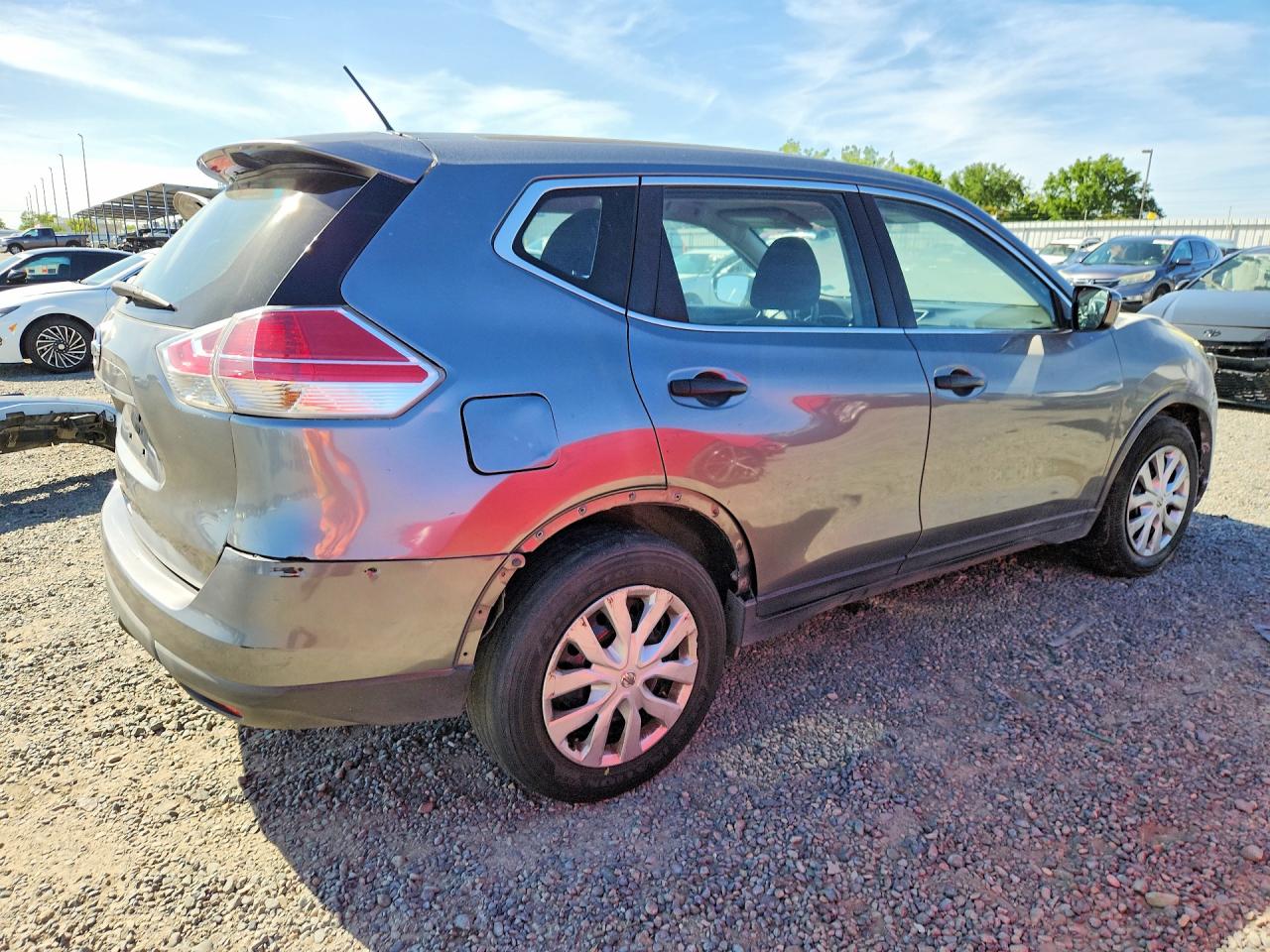 2016 NISSAN ROGUE S photo 7