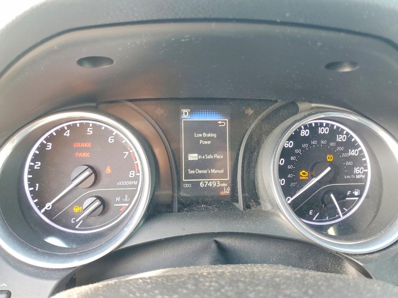 2018 TOYOTA CAMRY LE photo 17