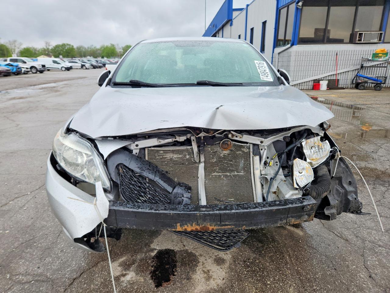 2010 TOYOTA COROLLA LE photo 13