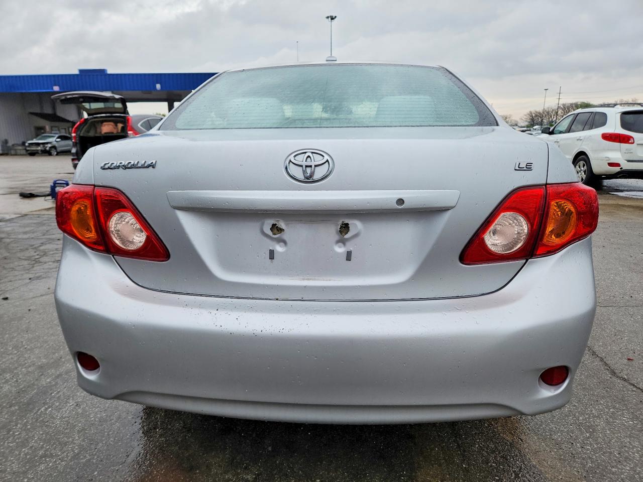 2010 TOYOTA COROLLA LE photo 16