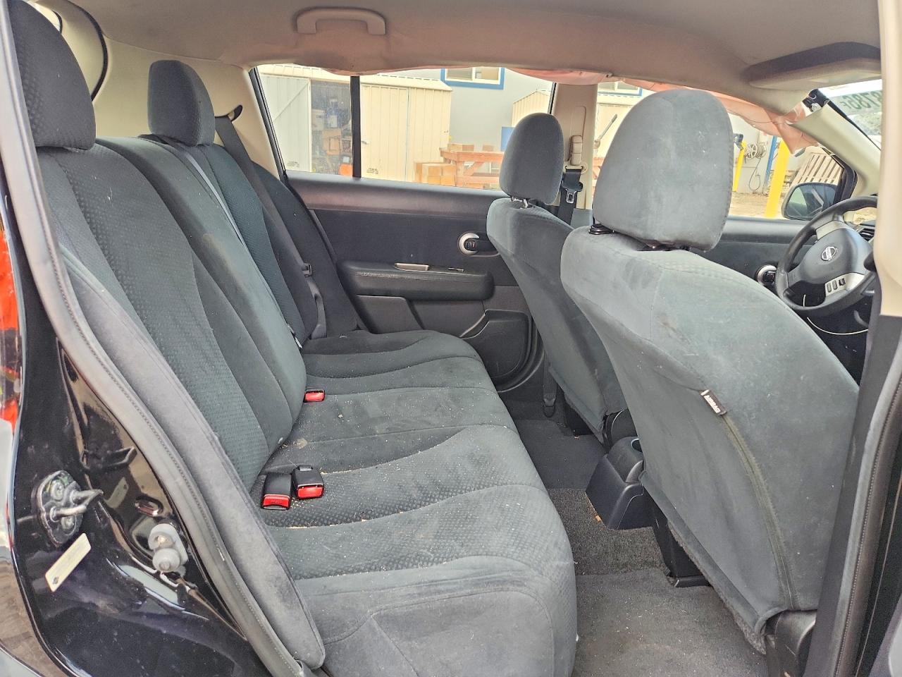 2012 NISSAN VERSA 1.8 S photo 10