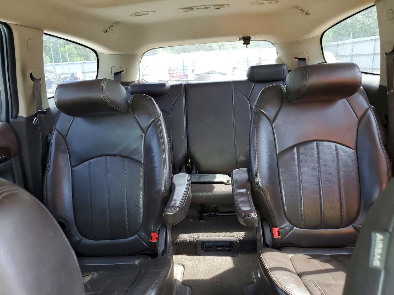 2014 BUICK ENCLAVE photo 28