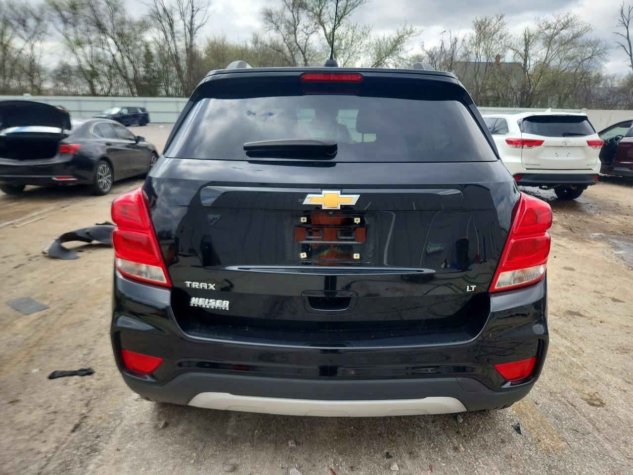 2018 CHEVROLET TRAX 1LT photo 16