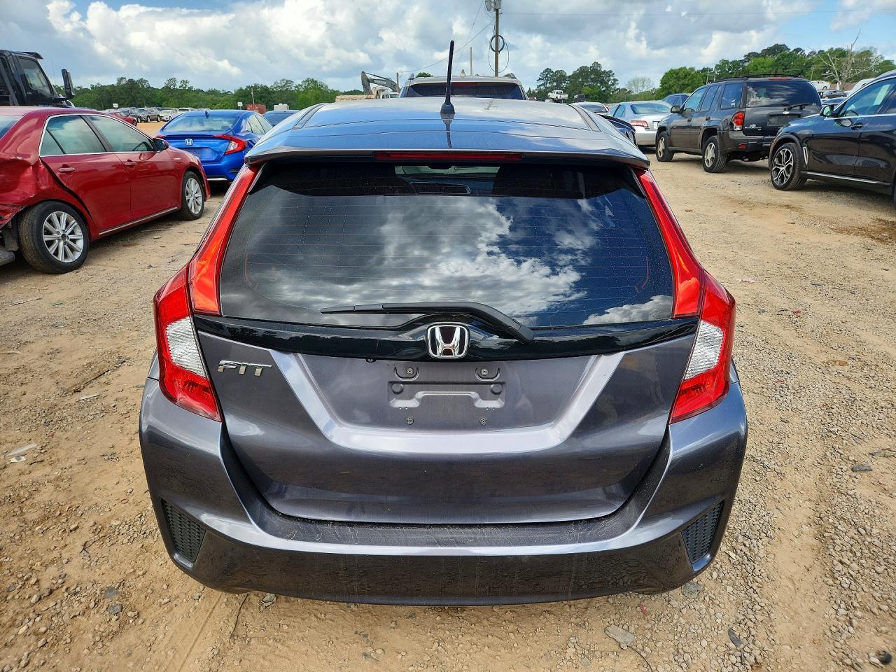 2015 HONDA FIT LX photo 11
