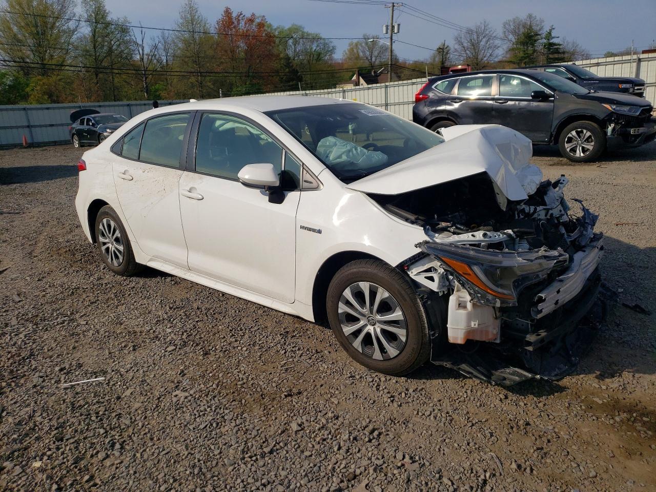 2021 TOYOTA COROLLA LE photo 10