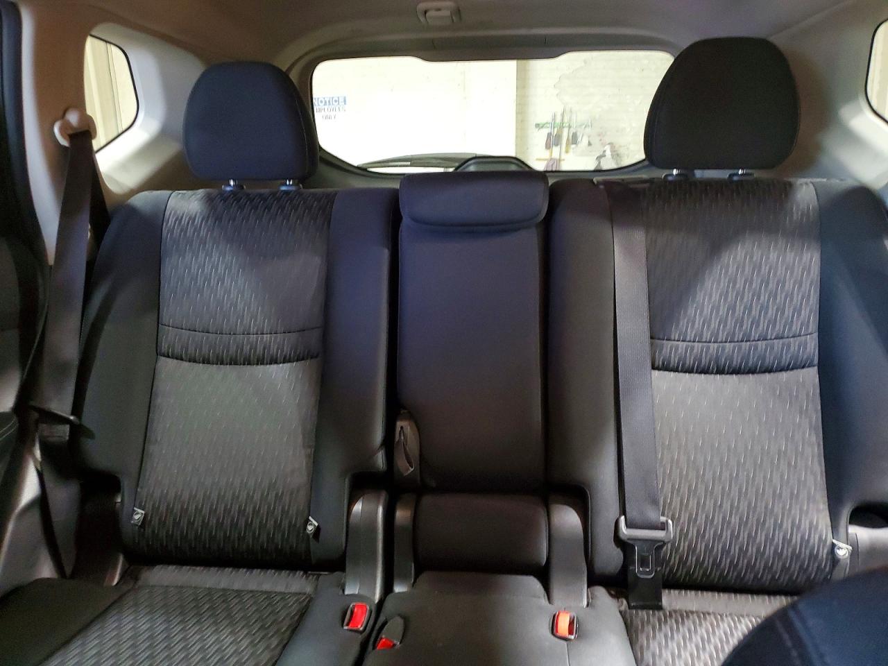2020 NISSAN ROGUE SV photo 19