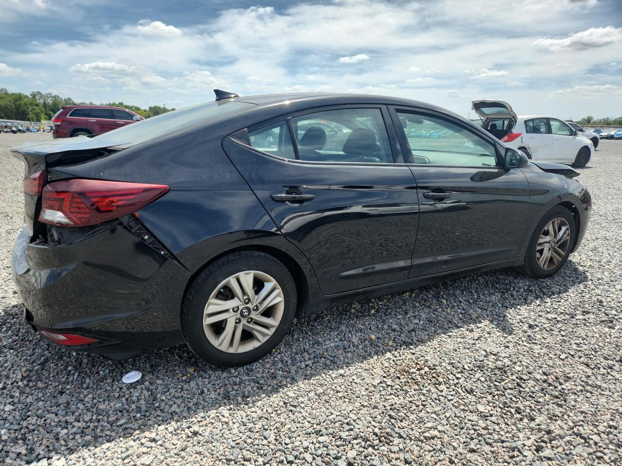 2020 HYUNDAI ELANTRA photo 5