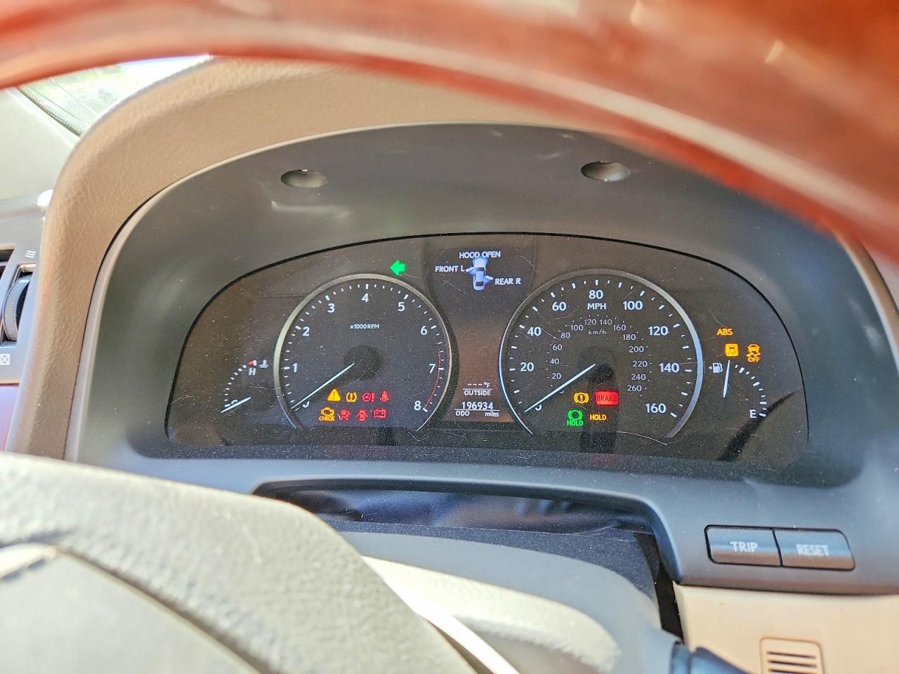 2015 LEXUS LS 460 photo 17