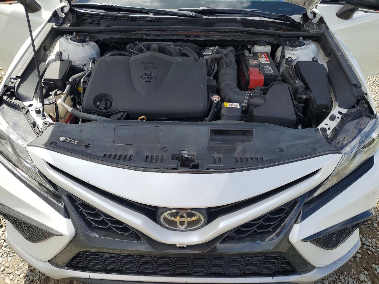 2021 TOYOTA CAMRY XSE V6 photo 31