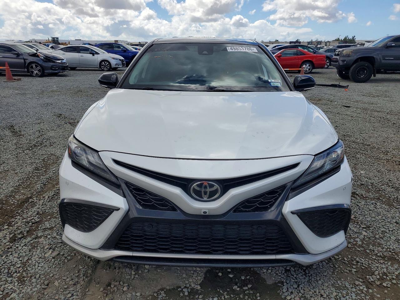 2021 TOYOTA CAMRY XSE V6 photo 13