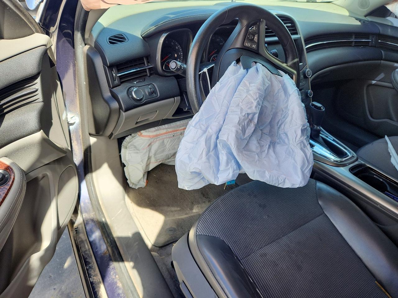 2013 CHEVROLET MALIBU 1LT photo 15