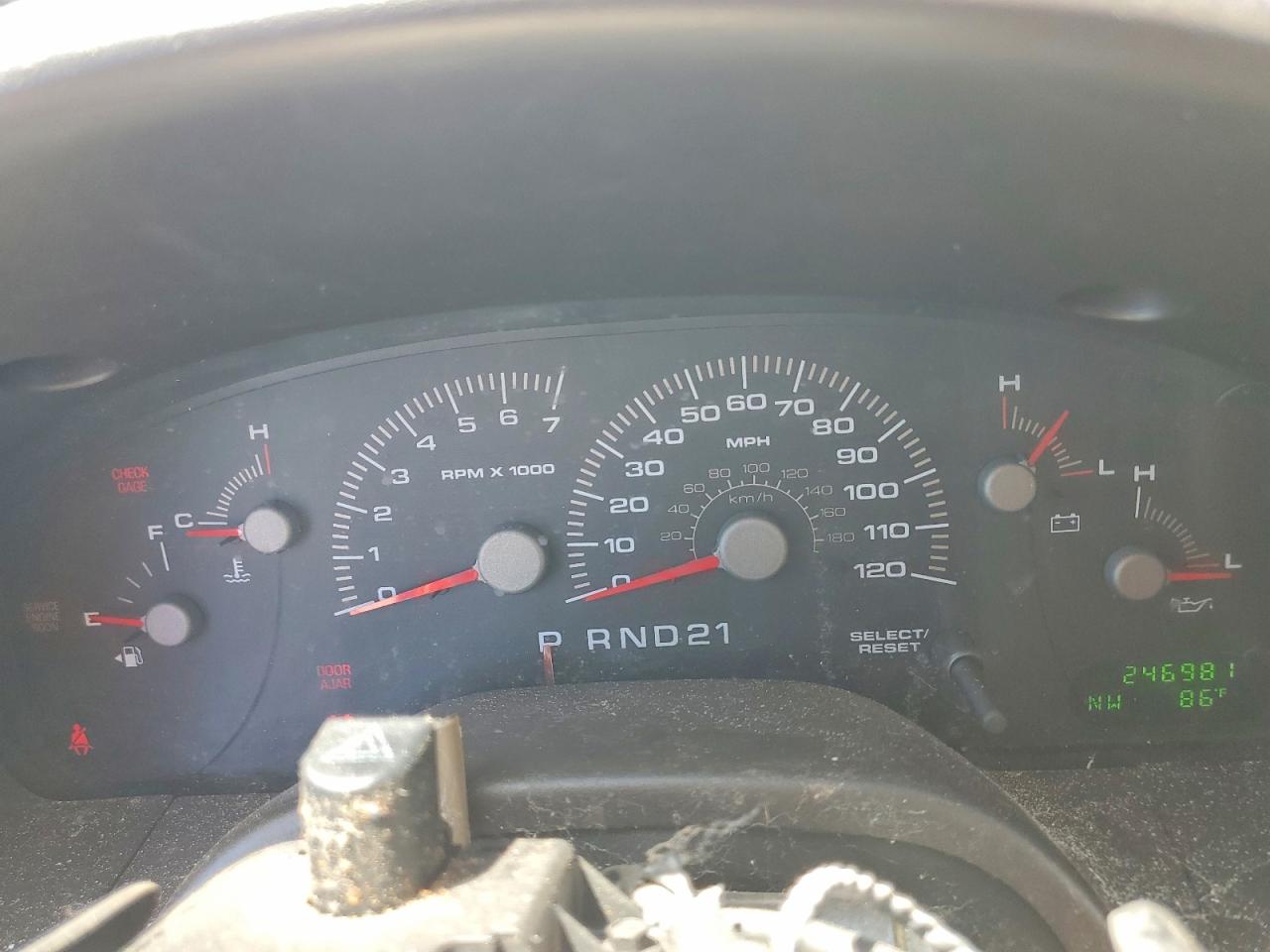 2004 FORD EXPEDITION XLT photo 17