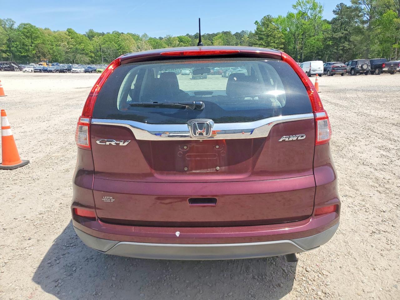 2015 HONDA CR-V LX photo 16