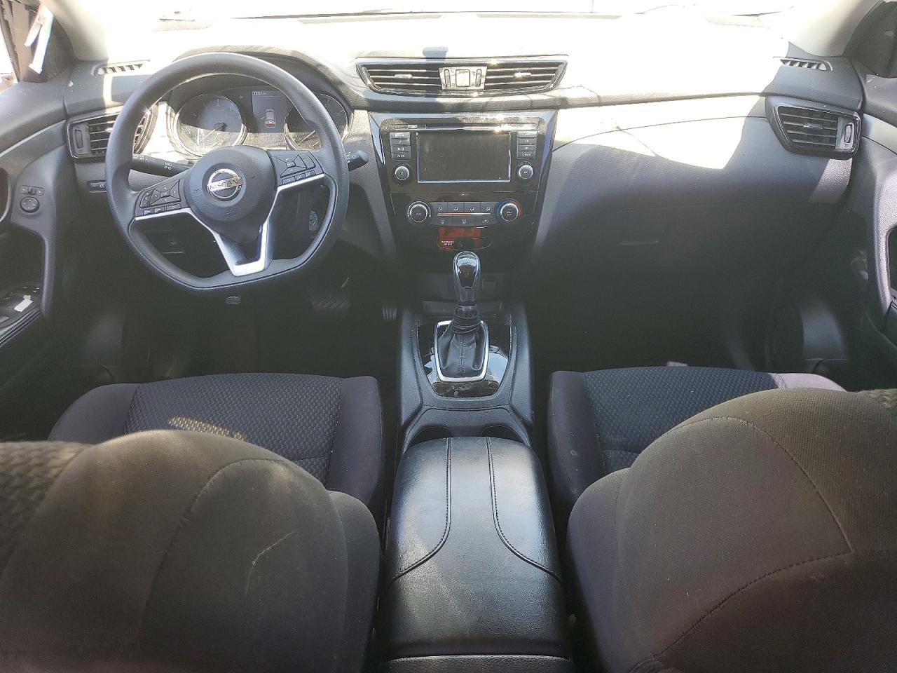 2019 NISSAN ROGUE SPORT S photo 22
