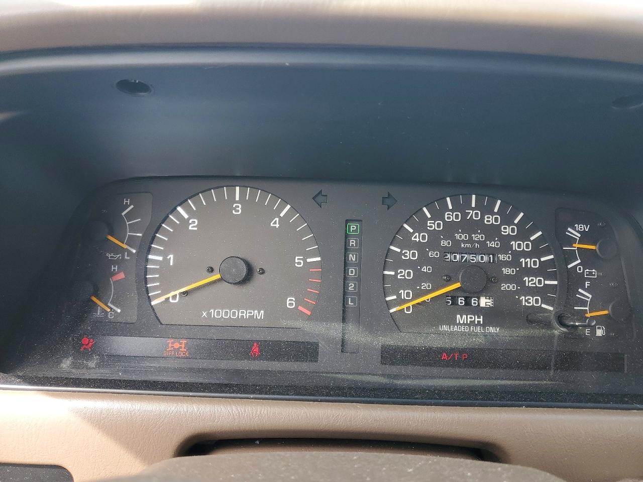 1997 TOYOTA LAND CRUISER HJ85 photo 17