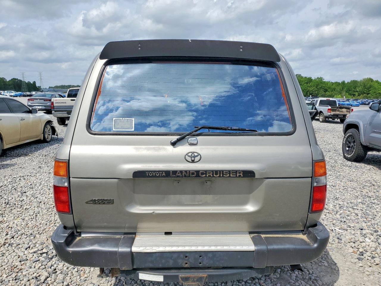 1997 TOYOTA LAND CRUISER HJ85 photo 11