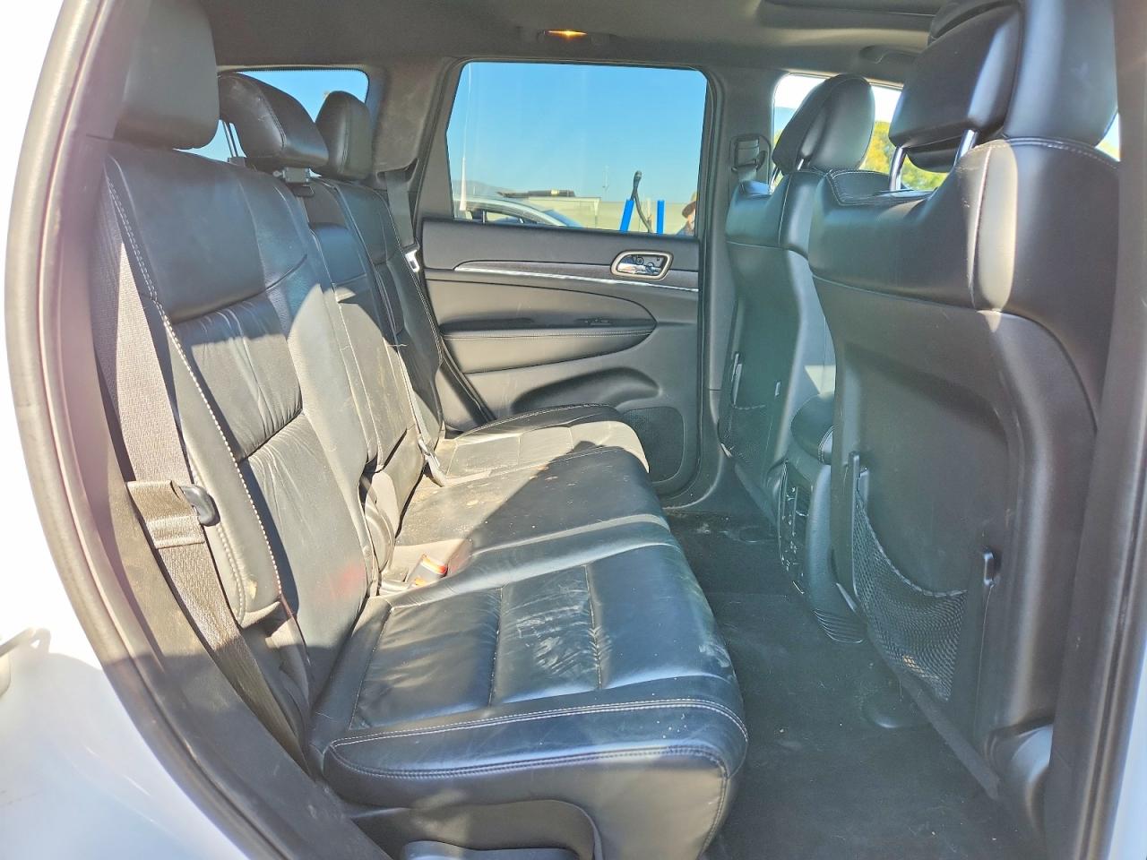 2015 JEEP GRAND CHEROKEE LIMITED photo 31