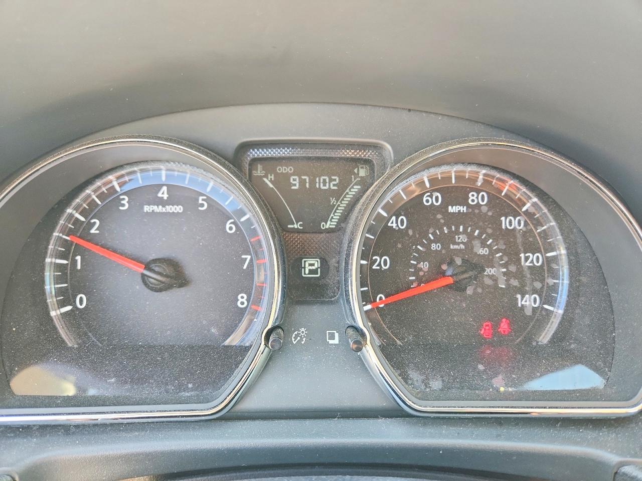2019 NISSAN VERSA SV photo 17