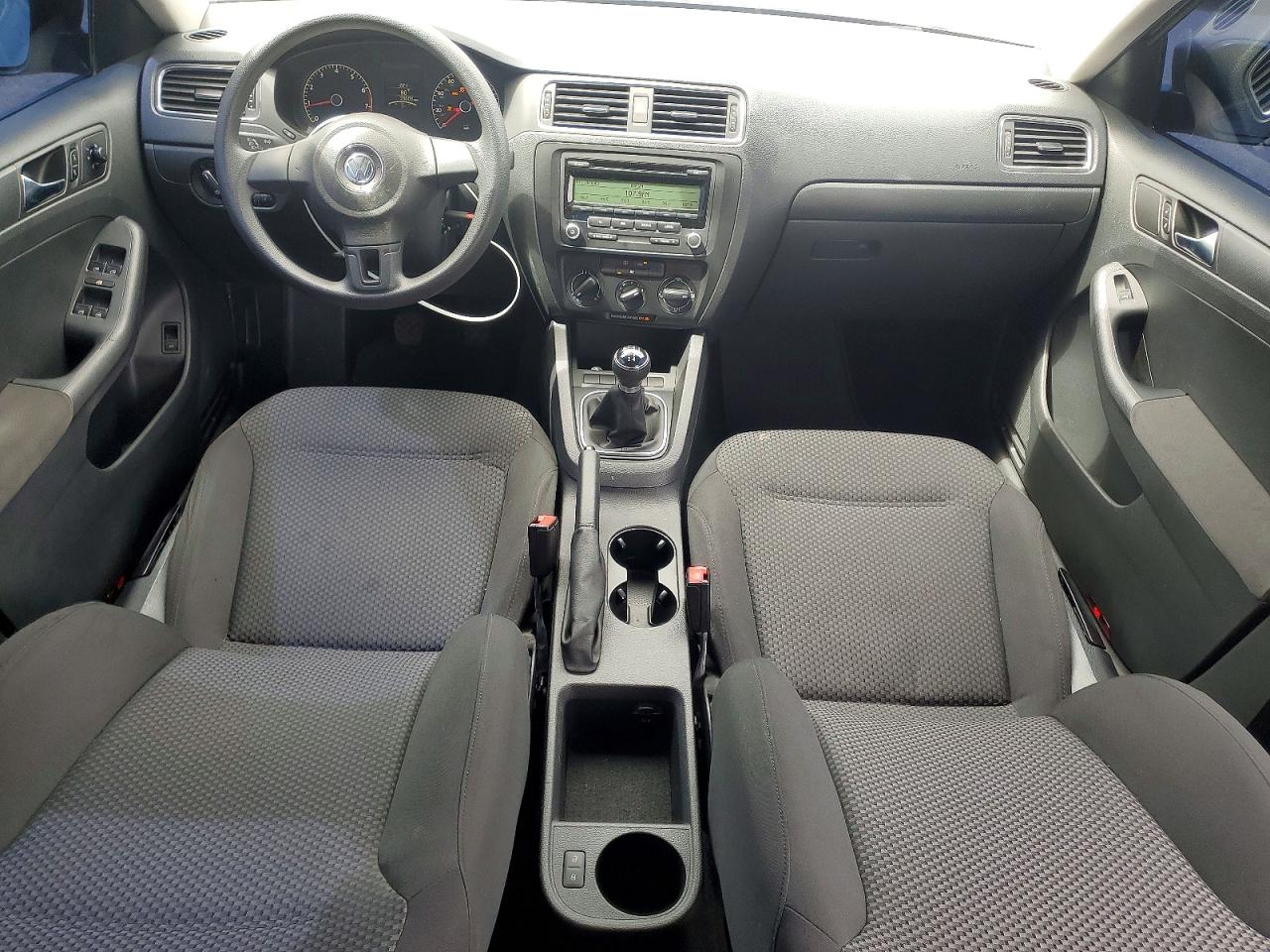 2011 VOLKSWAGEN JETTA BASE photo 15