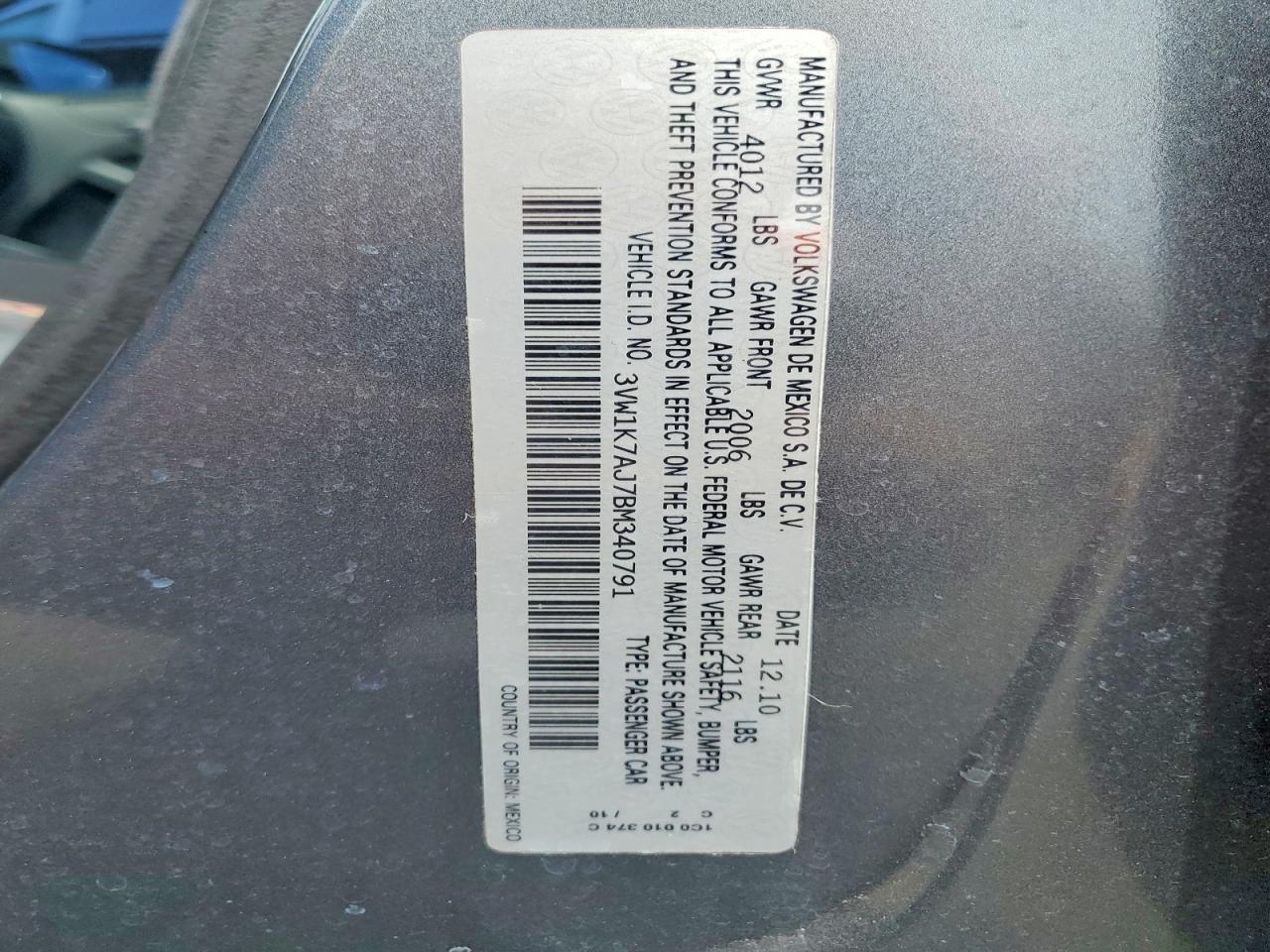 2011 VOLKSWAGEN JETTA BASE photo 23