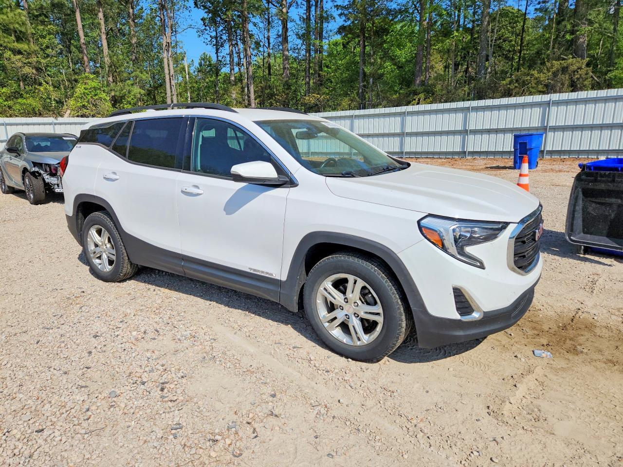 2018 GMC TERRAIN SLE photo 7