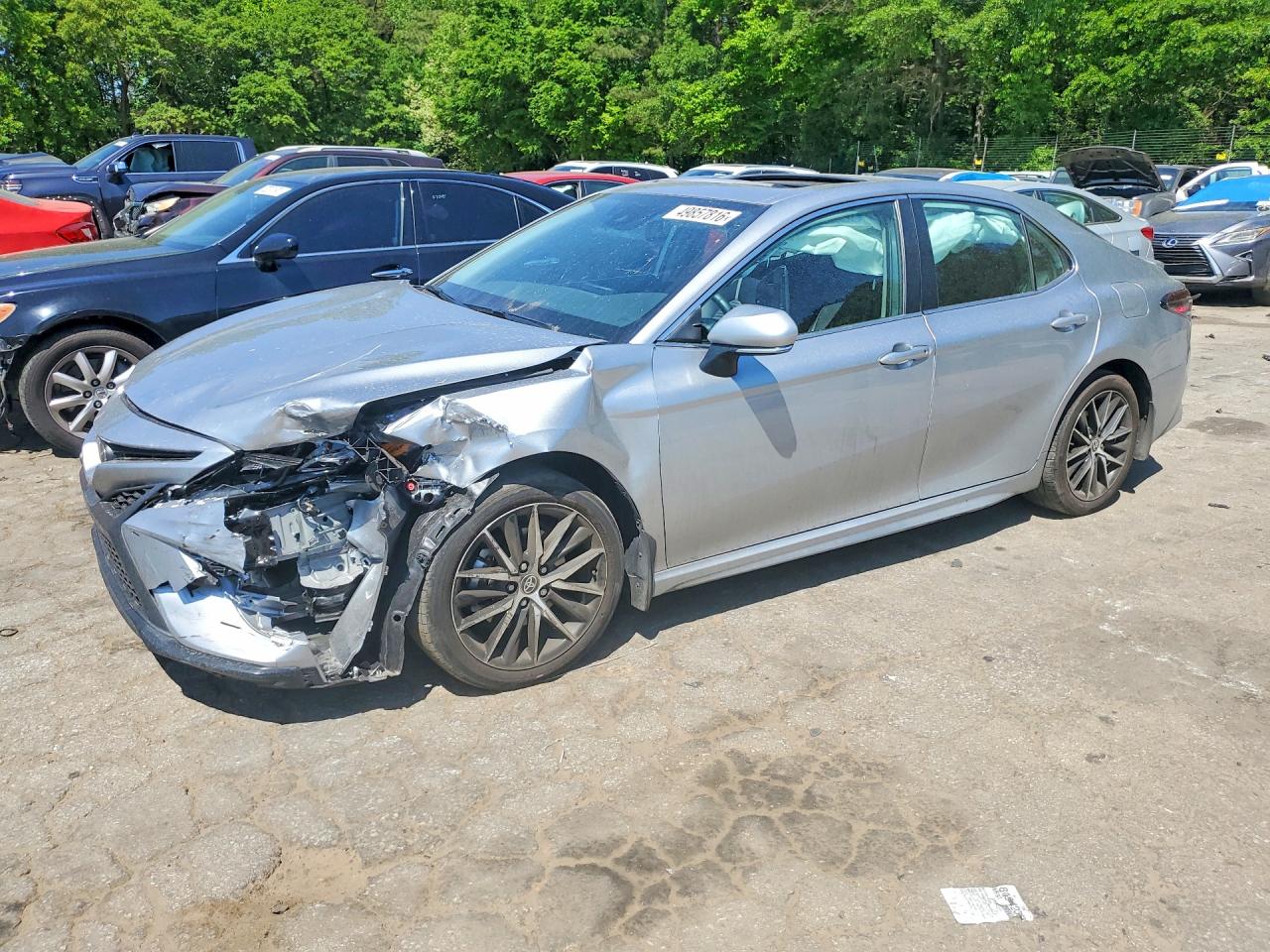 2024 TOYOTA CAMRY
