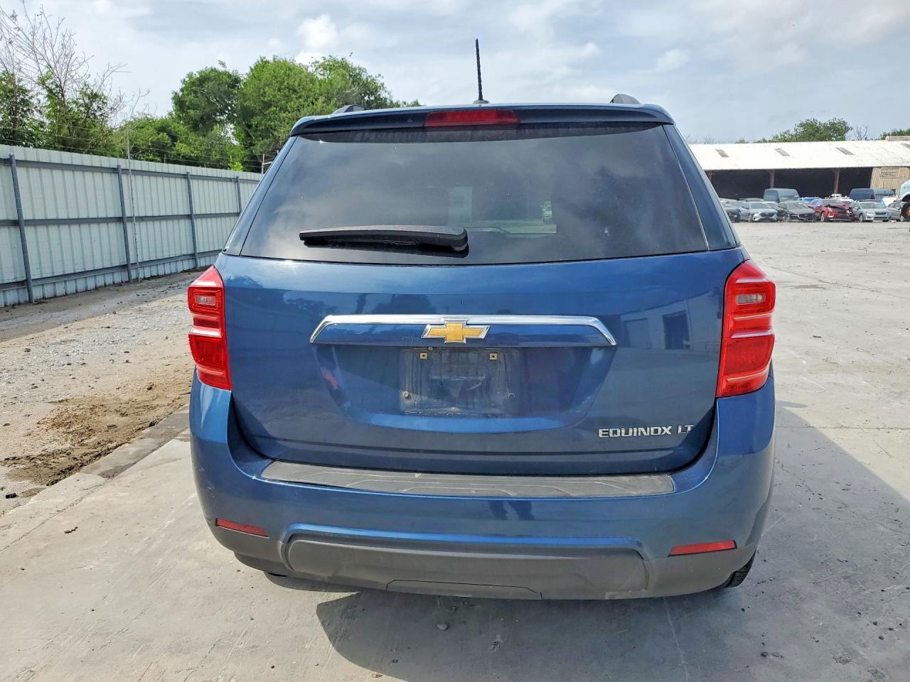 2016 CHEVROLET EQUINOX LT photo 16
