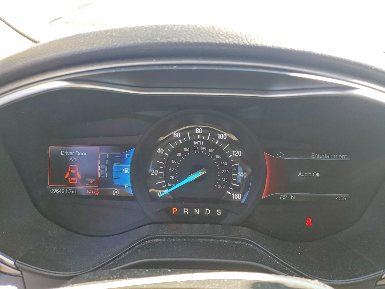 2019 FORD FUSION SE photo 17