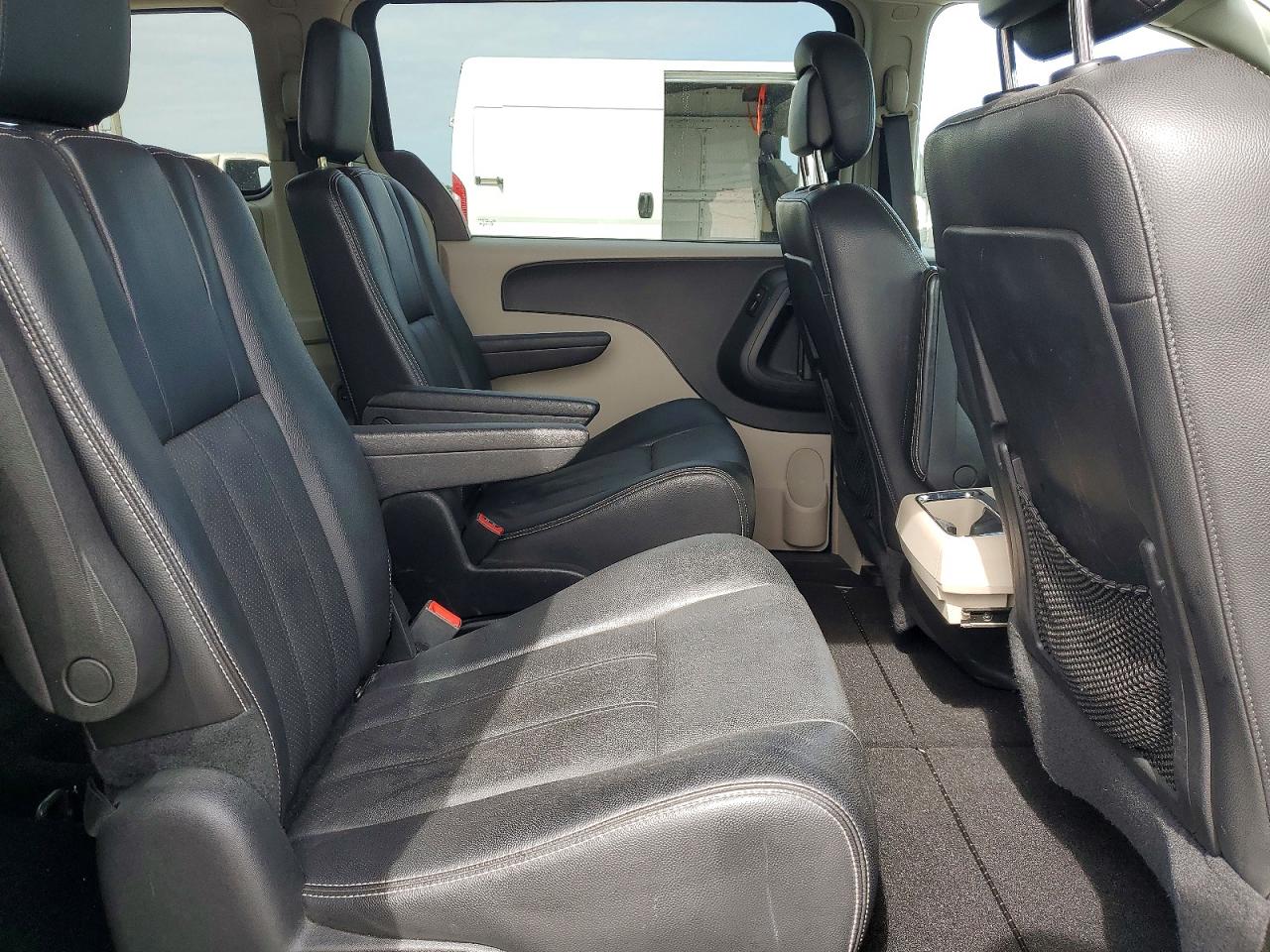 2012 CHRYSLER TOWN & COUNTRY TOURING photo 31