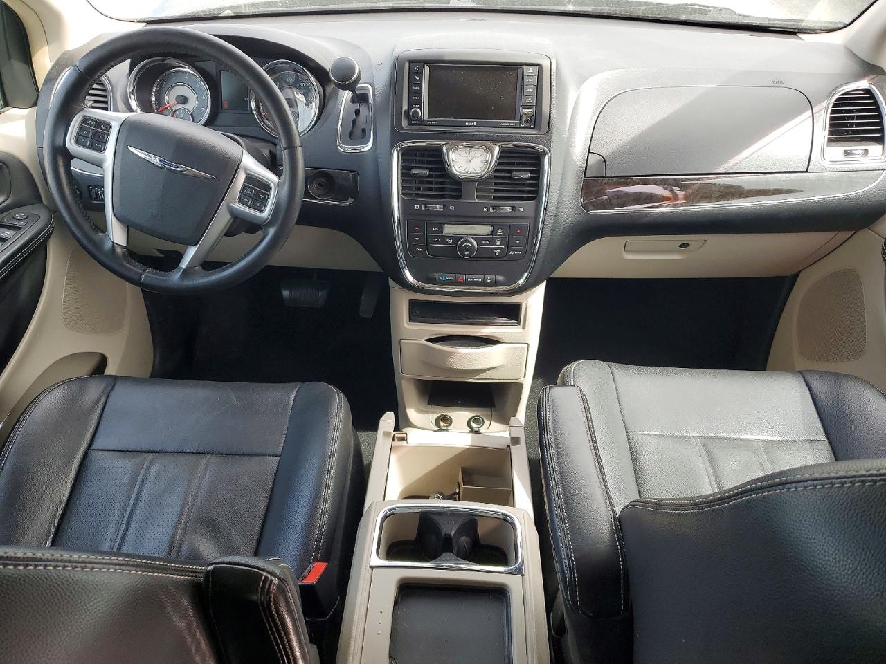 2012 CHRYSLER TOWN & COUNTRY TOURING photo 22