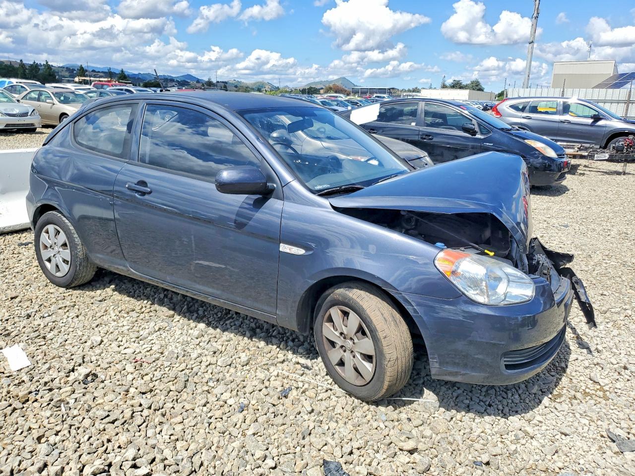 2011 HYUNDAI ACCENT GL photo 7