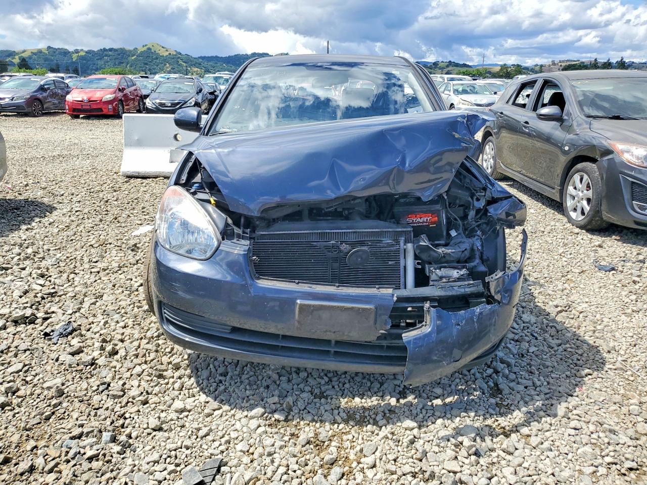 2011 HYUNDAI ACCENT GL photo 9