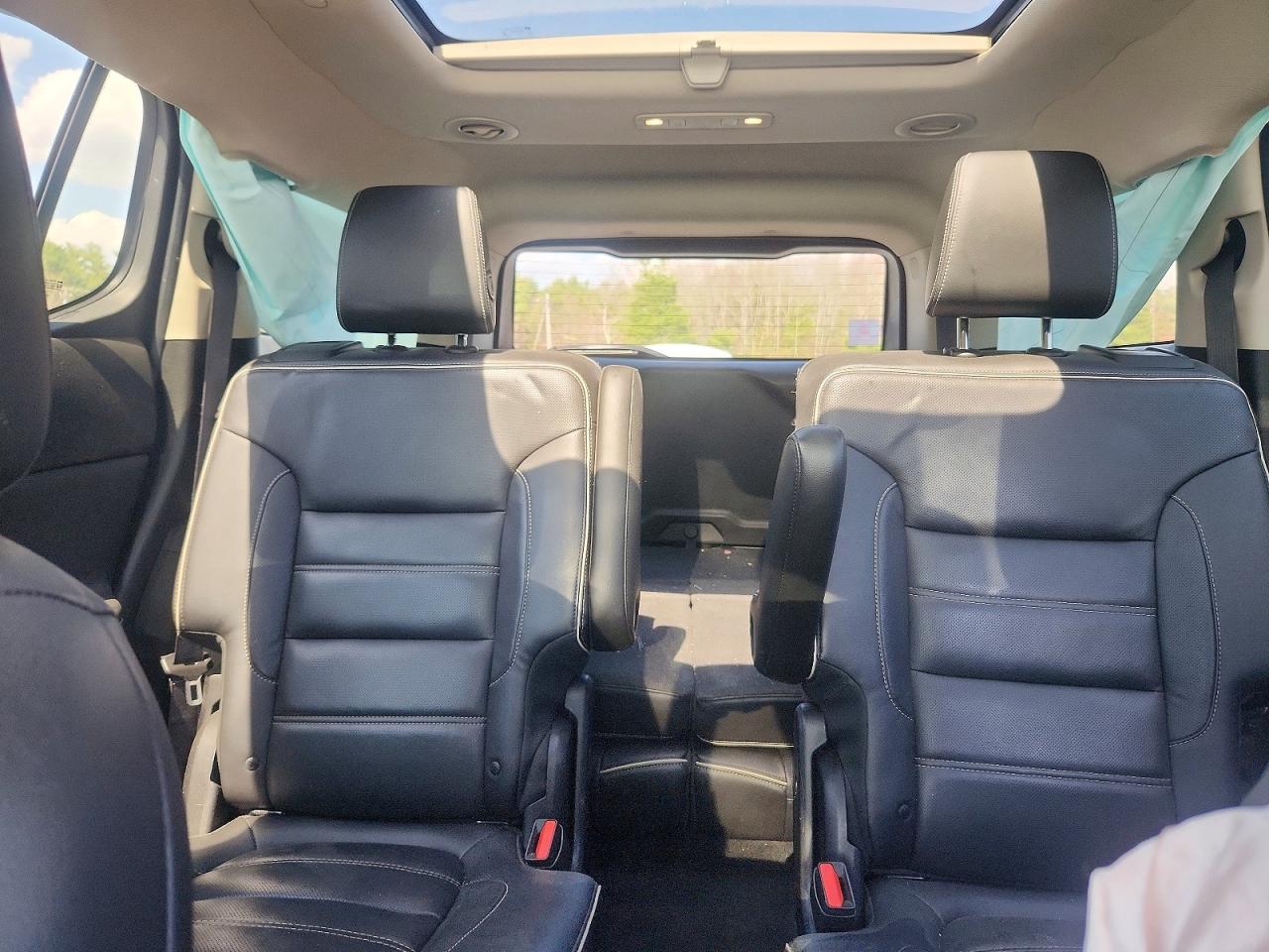 2017 GMC ACADIA DENALI photo 19
