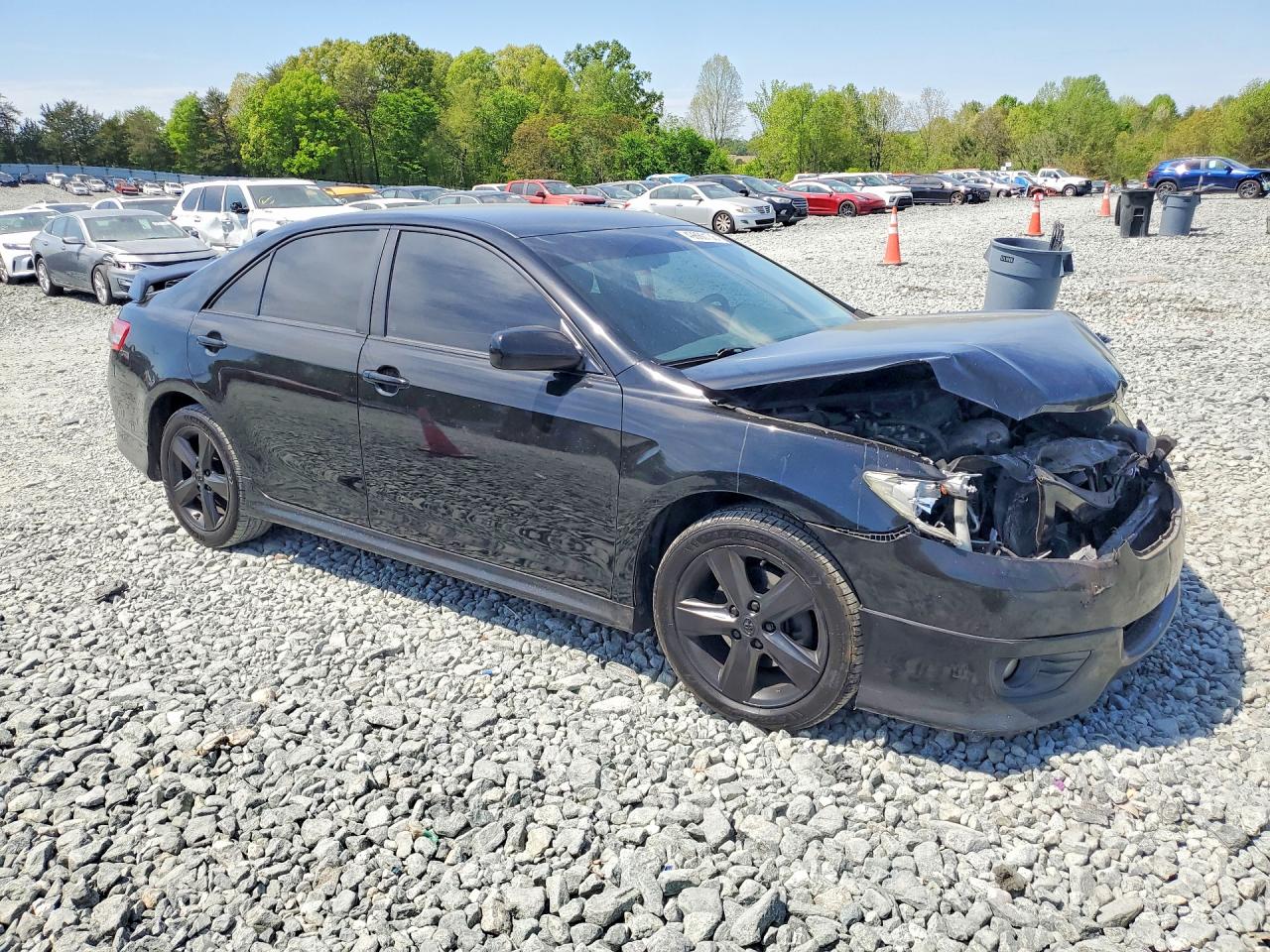 2010 TOYOTA CAMRY SE photo 7