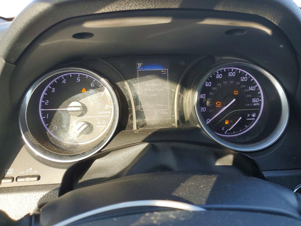 2018 TOYOTA CAMRY SE photo 9