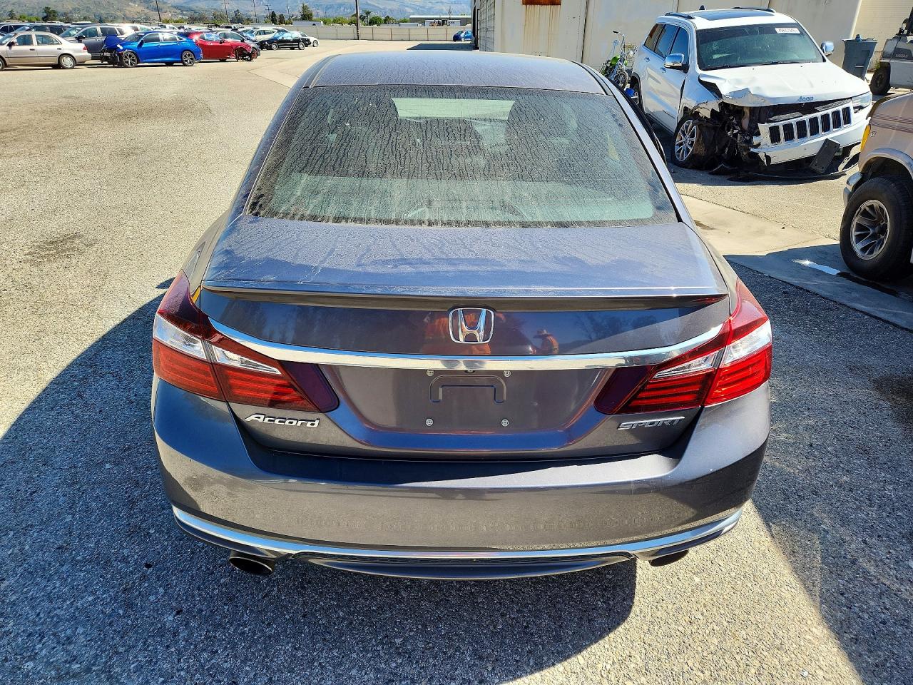 2016 HONDA ACCORD SPORT photo 16