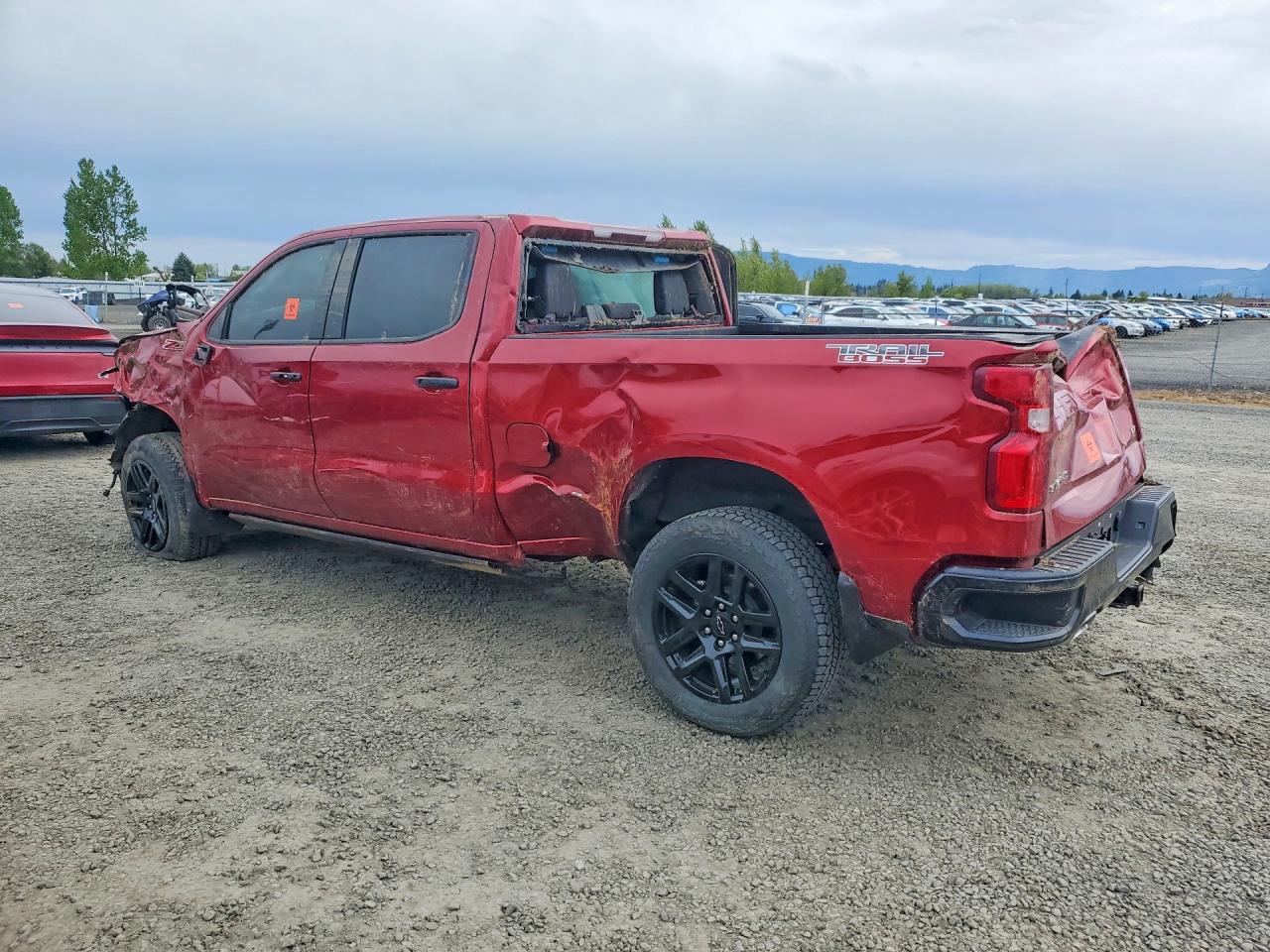 2025 CHEVROLET SILVERADO K1500 LT TRAIL BOSS photo 4