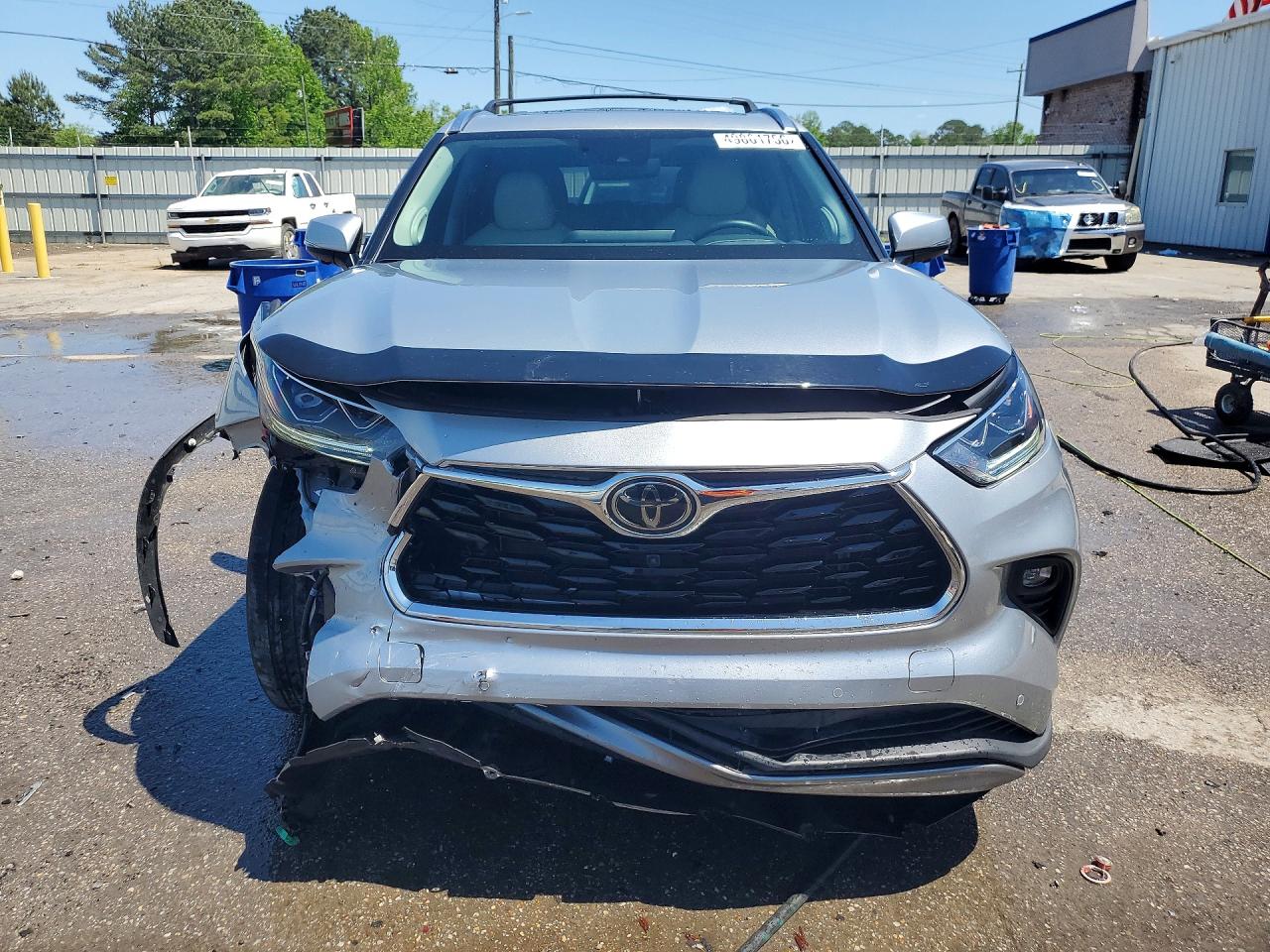 2024 TOYOTA HIGHLANDER PLATINUM photo 9