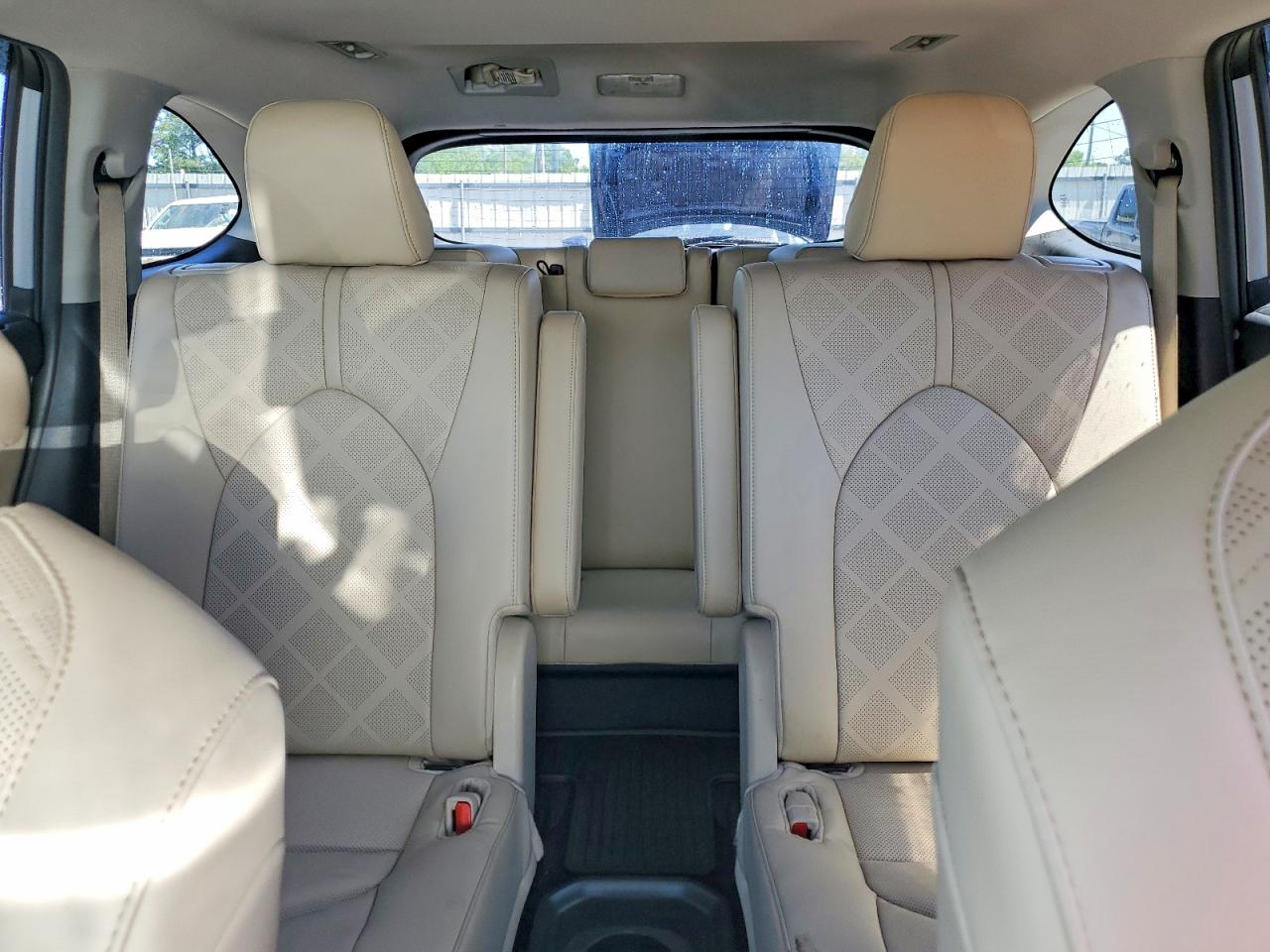 2024 TOYOTA HIGHLANDER PLATINUM photo 19