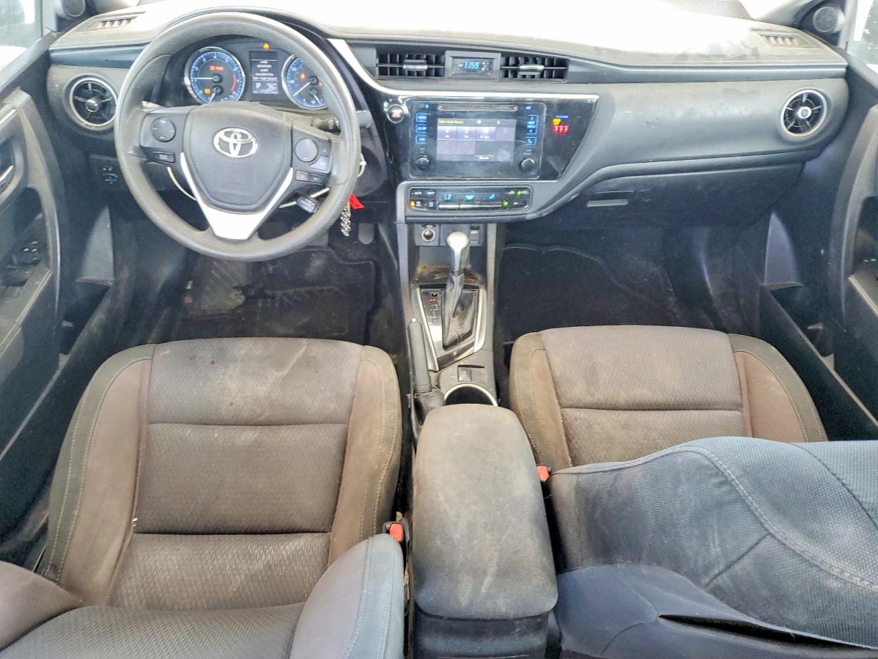 2019 TOYOTA COROLLA LE photo 15