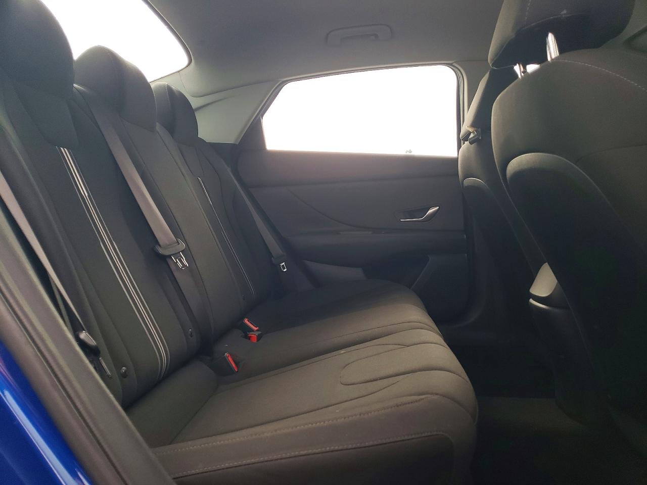 2021 HYUNDAI ELANTRA SEL photo 19
